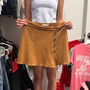 Wrap skirt Button-Detail Mustard Skirt